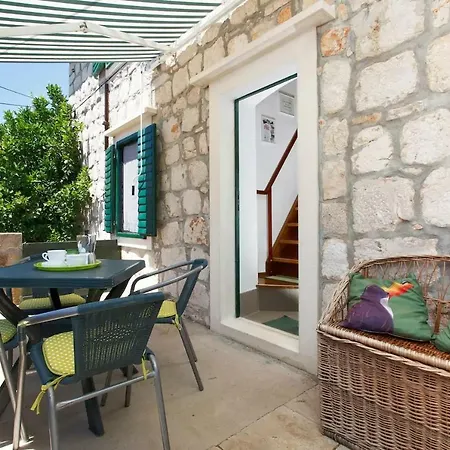 Dulcis Apartment