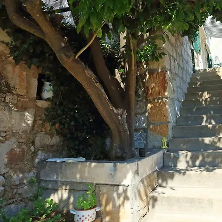 Dulcis * Stari Grad (Hvar)